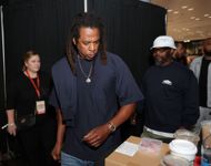 40/40 Club Pop-Up - Fanatics Fest - Source: Getty